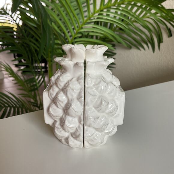 Mudpie Debossed Glazed Ceramic Pineapple Salt and Pepper Shaker Set White - Picture 2 of 8